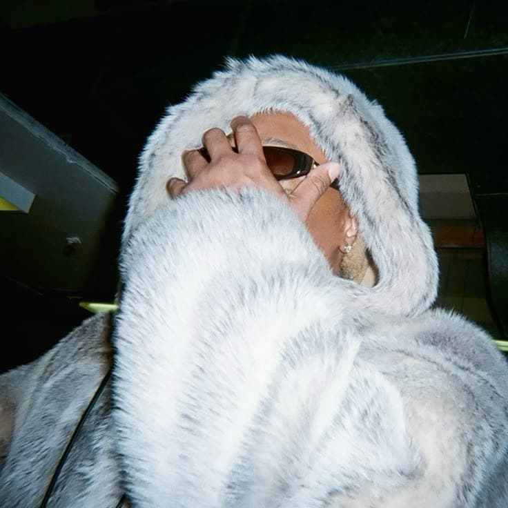  FRAMED FUTURE TYPE BEAT