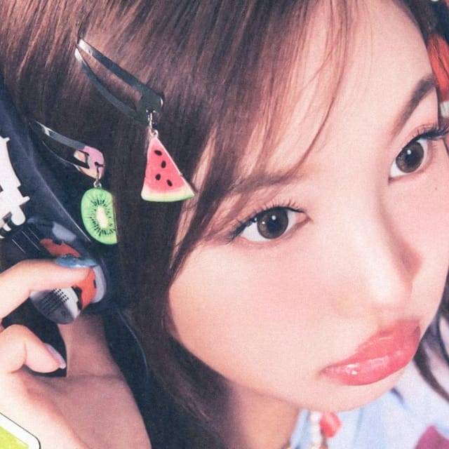 bubblegum | pinkpantheress