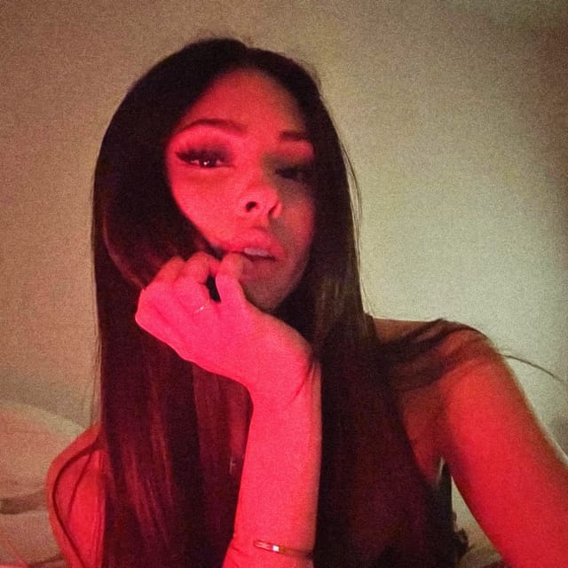 Kiss Me Thru The Phone